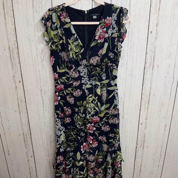 Tommy Hilfiger Navy Floral V-Neck Midi Dress - Picture 2 of 10